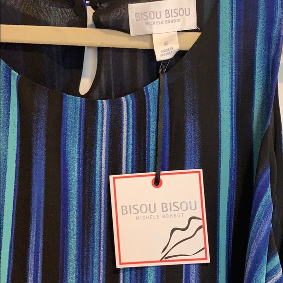 NWT! Bisou Bisou Top - Picture 3 of 4